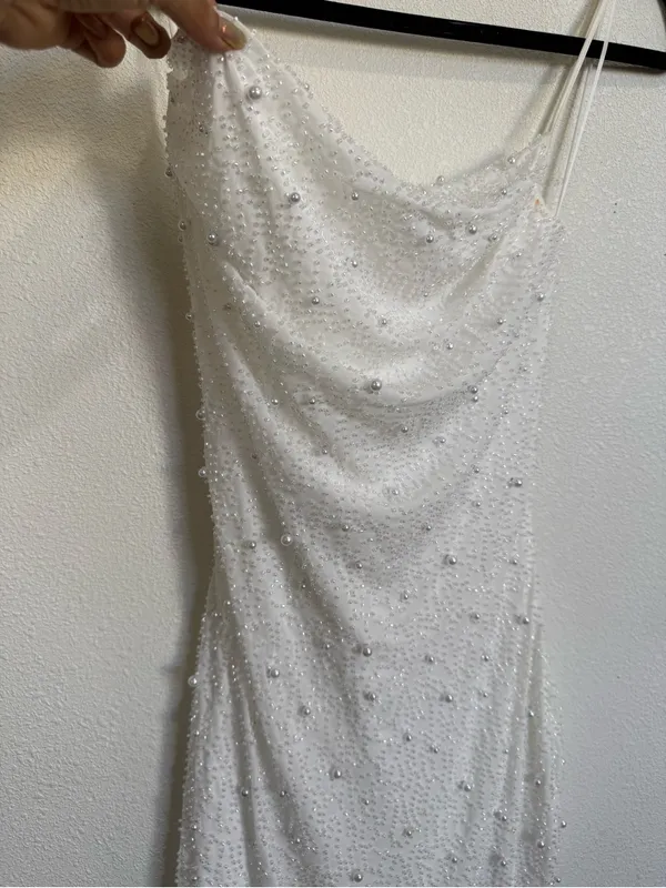 Windsor White Pearl Beaded Cowl Neck Mini Dress Open Back NWT Medium - Image 4