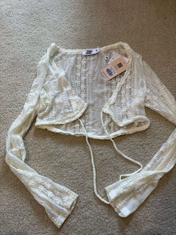 Tiger Mist Ivory Lace Wrap Top Set - Image 4