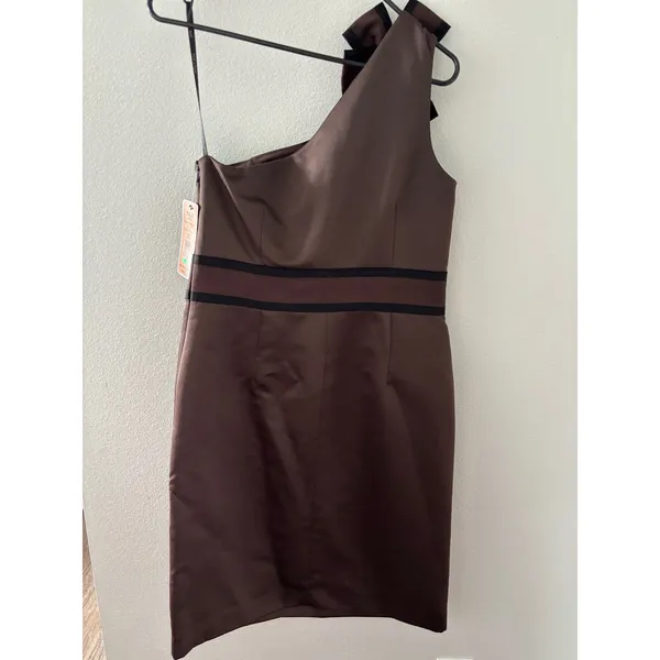 NUE by Shani‎ Brown One Shoulder Bow Cocktail Dress Shapewear Built In Sz 8 S147 - Image 2