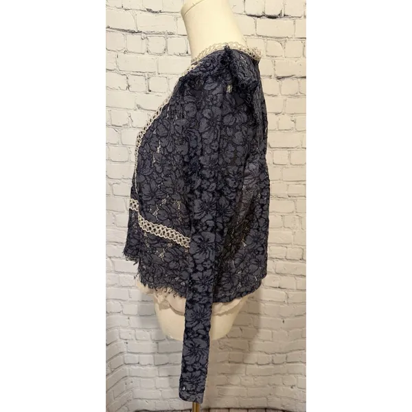 Express Floral Blue lace Long Sleeve blouse shirt top Size Large - Image 3