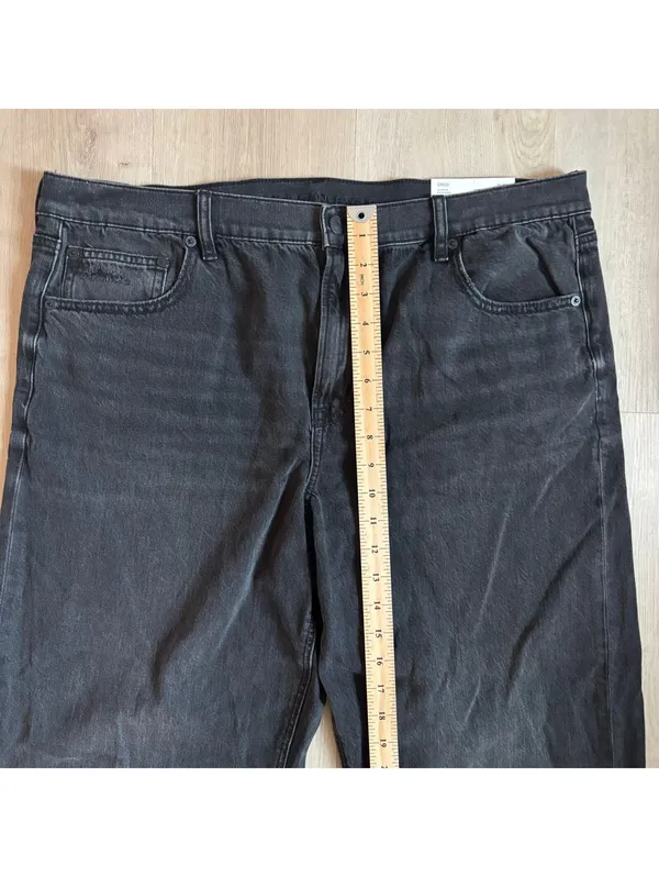 American Eagle NWT Women's Black Blaze Stirigid Stovepipe Jeans Size 16 / 33W - Image 6