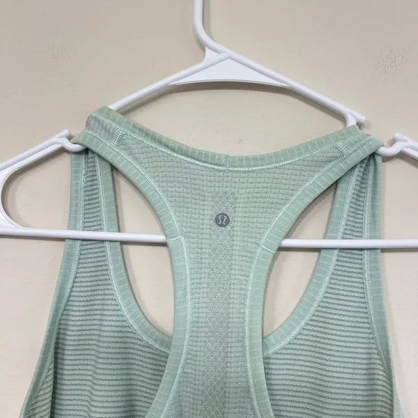 Lululemon Mint Green Swiftly Tank 6 women - Image 3