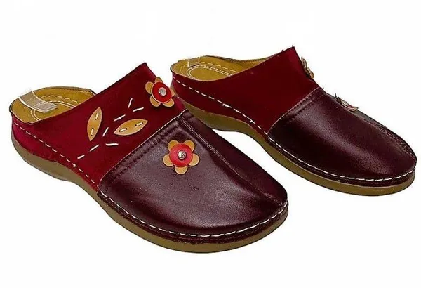 NWOT ~ Bohemian Flower Clog Mules Dark Red Boho Hippie Chic Shoes ~ Women's 9 - Image 4
