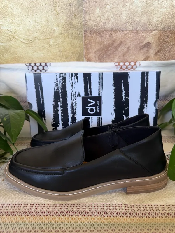 NEW DV Dolce Vita Crashback Faux Leather Black Loafer Low Heel Shoes, Size 6.5 - Image 2
