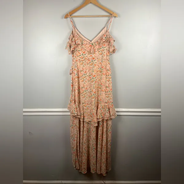 ASTR the Label Pemberly Dress in Peach Orange Floral high low size medium - Image 8