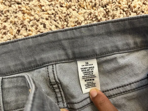H&M Jeans Skinny Ankle - Image 3