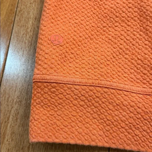 lululemon athletica All Yours Hoodie‎ Bubble Dot Textured Orange Hoodie size 10 - Image 5