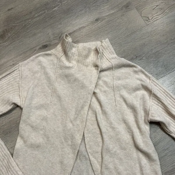 Free People Women's Cascade Cardigan Long Sleeve Solid Sweater Ivory Medium‎ M - Image 3