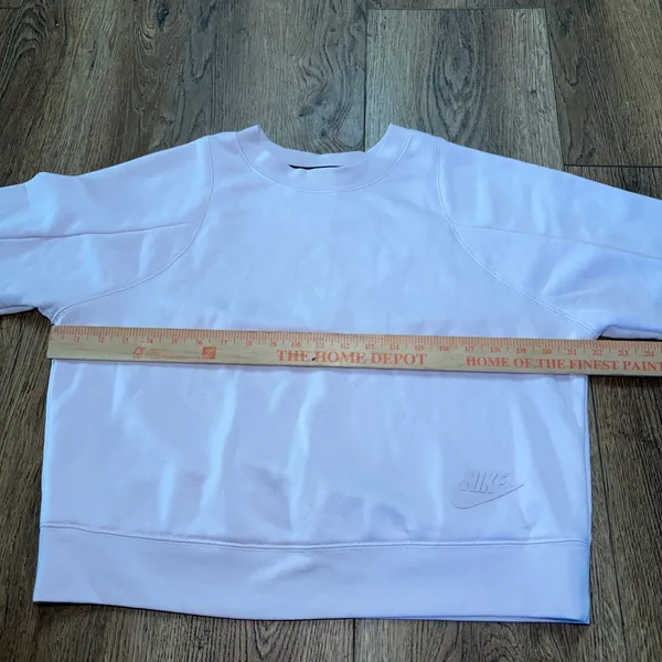 Nike Sportswear Essentials Light Pink Cropped Sweatshirt Crewneck Womens Small - Image 4