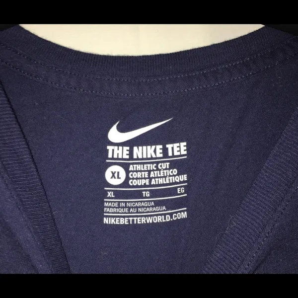 Nike NEW ENGLAND PATRIOTS NAVY BLUE GRAPHIC T-SHIRT - Image 4