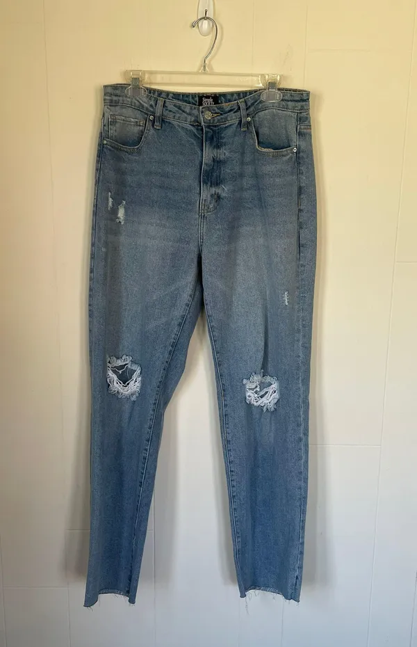 high rise straight leg distressed denim jeans women’s size 13/31 - Image 3