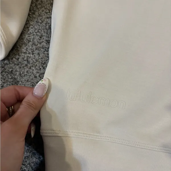 Lululemon Softstreme Crewneck - Image 5