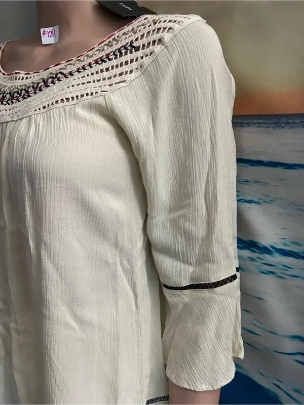 Intu Boho Crochet Yoke Cream Women's Blouse Top SM NWT - Image 3