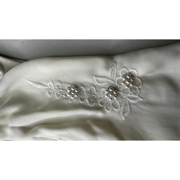 Vintage 1980s White/Ivory Unbranded Satin Beaded Floral Gloves XS S - Image 8