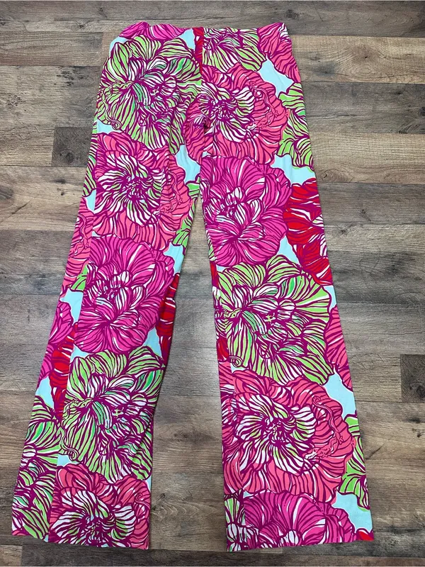 Lilly Pulitzer Pink Floral Wide-Leg Pants with Lime & Red Accents - Image 4