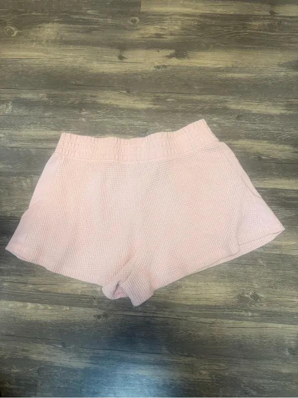 Women's Light Pink Waffle-Knit Athletic Shorts with Elastic Waist and pockets - Image 4