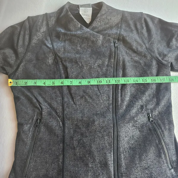 New Balance -911‎ Metallic Black Asymmetrical Zip Moto Athleisure Jacket Size M - Image 5