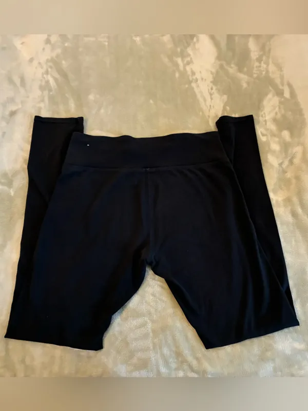 Women’s Aerie Black Leggings - Comfortable Everyday Bottoms Size Medium - Image 3