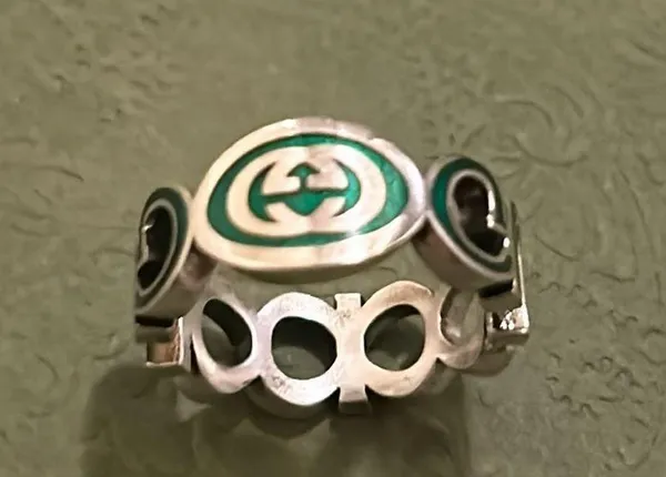 Gucci Unisex Sterling Silver Interlocking GG Logo Ring - Image 3