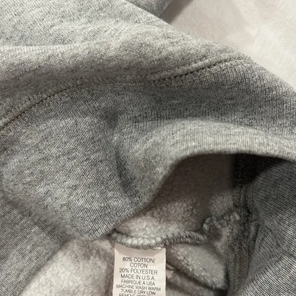 Calvin Klein Vintage Grey Crew Neck Size‎ Small - Image 6