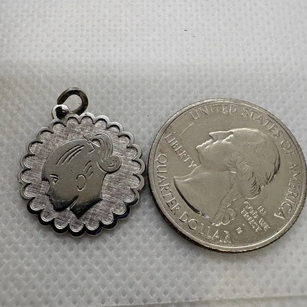 Vintage Beau Sterling Silver Girl Silhouette Charm Engraved Rae 5-14-84 2.43g - Image 5