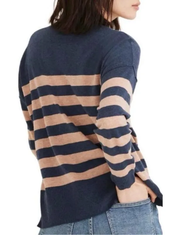 Madewell Lightweight Pocket Pullover - Image 14