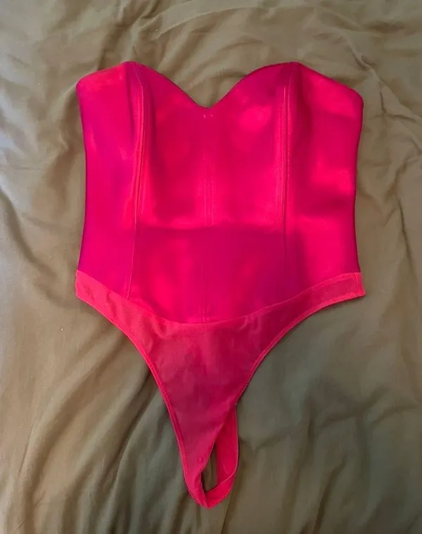 Aritzia Corset Bodysuit - Image 4