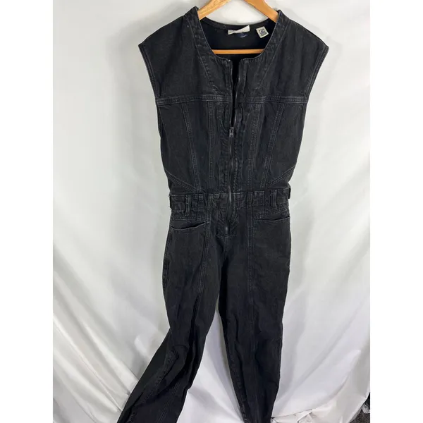 Universal Thread Black Denim Jumpsuit Size 8 - Image 3