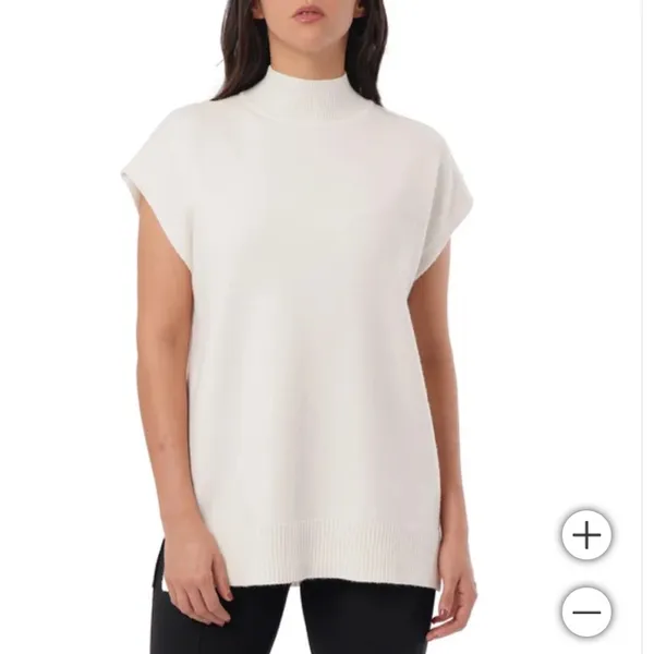 Cyrus Ladies' Sleeveless Tunic Sweater NWT - Image 3