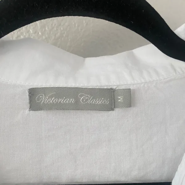 Victorian Classics 100% Cotton Bee Embroidered Shirt Medium Lightweight Summer - Image 3