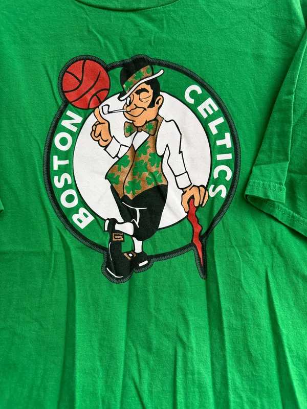 Fanatics Boston Celtics Green Short Sleeve Tee with Logo - Image 2