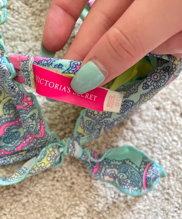 victoria’s secret bikini top - Image 2