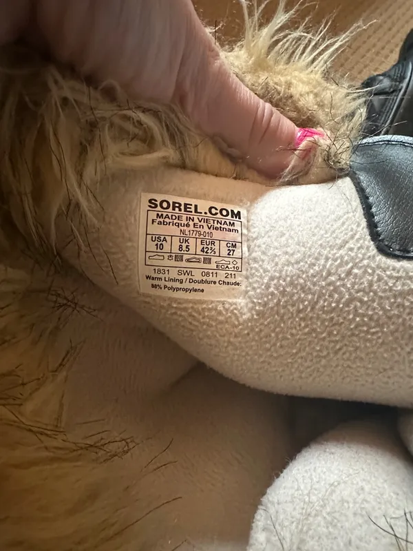 Sorel Joan of Arc classic winter boots size 10 black faux fur - Image 8