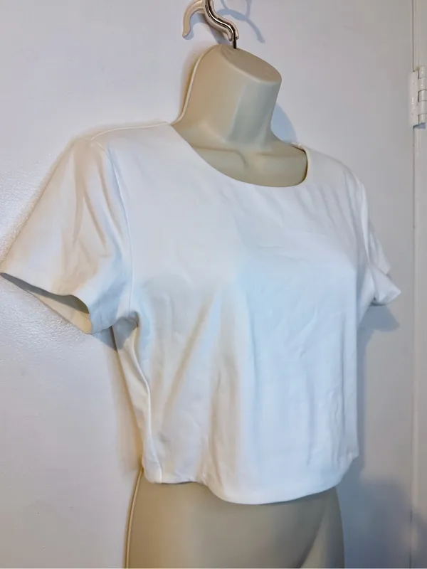 CRZ Yoga White Crop Short Sleeve Tee Workout Top Medium - Image 2