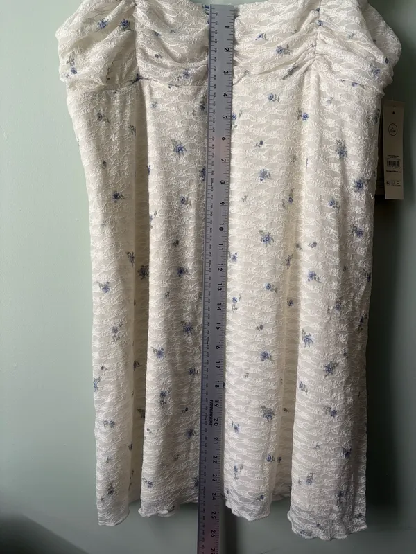 No Boundaries White Mini Dress with Blue Floral Print L 12-14 - Image 7