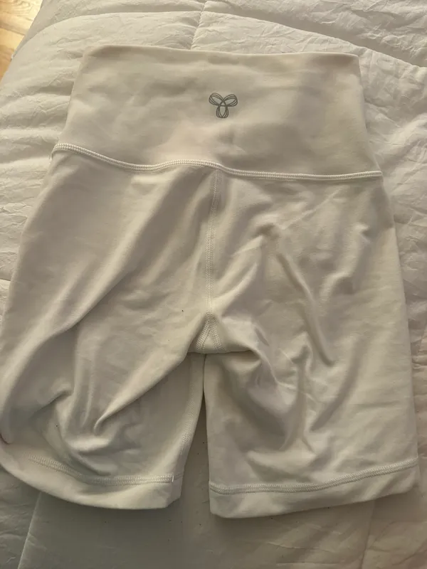 Aritzia tna biker shorts - Image 2