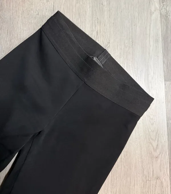 BCBGMAXAZRIA cropped leggings - Image 3