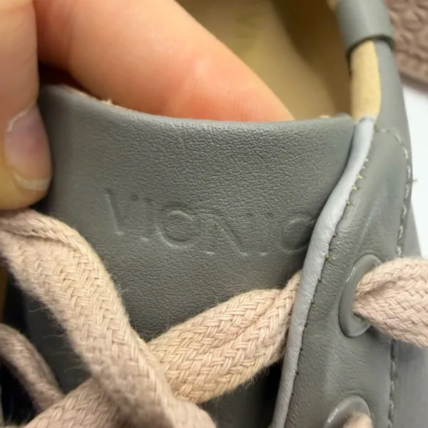 Vionic Gray and Beige Leather Sneakers - Image 11