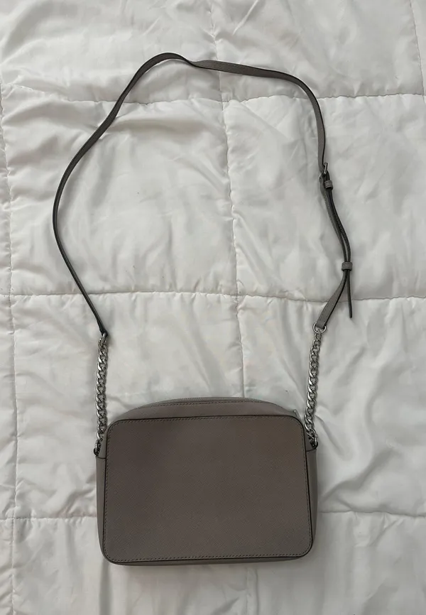 Crossbody - Image 2