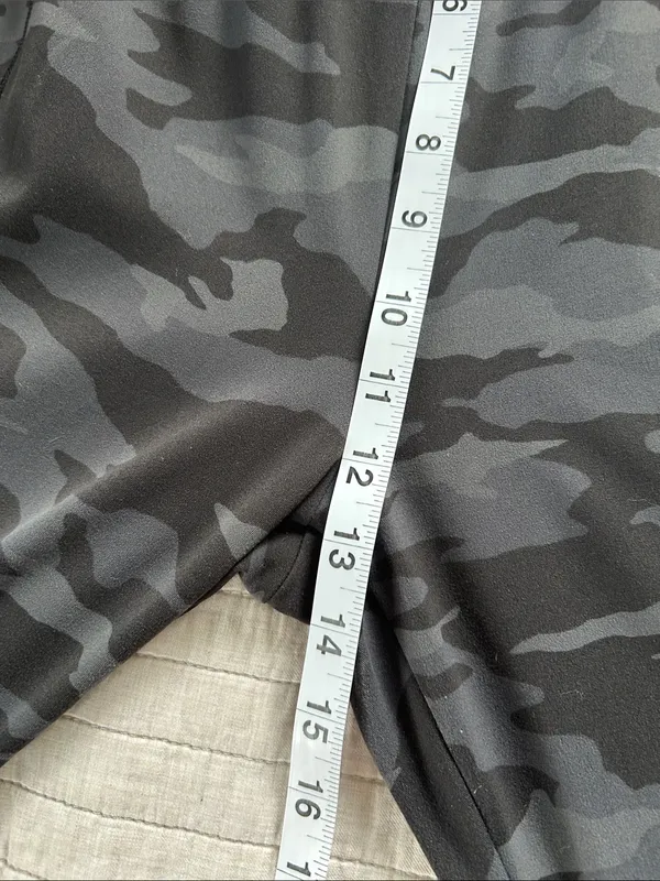 Athleta Salutation camo, gray, black jogger nylon comfy high rise pants L - Image 4
