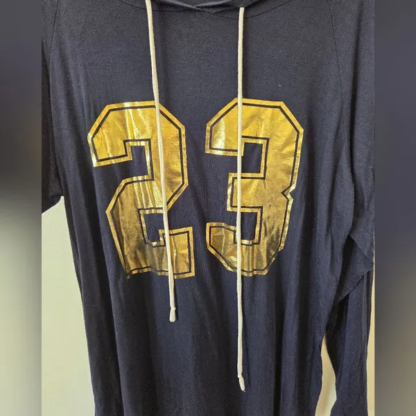 Free Kisses 23 Plus Size 1X Navy Hooded Sweatshirt Lightweight Sporty Casual - Image 8