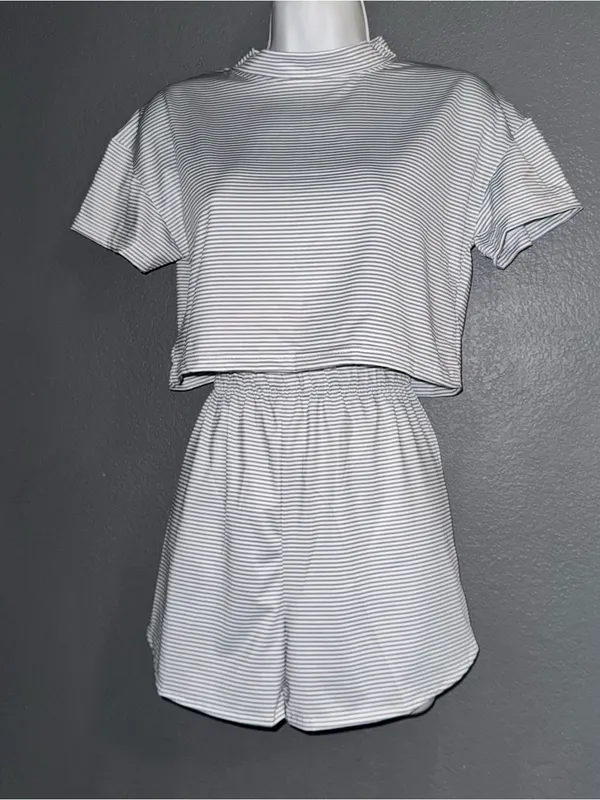 Women’s Matching Pajama Set Short Sleeve Top & Shorts Grey/White Medium - Image 5