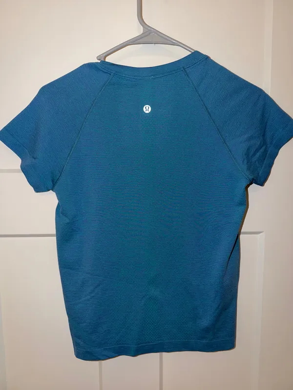 Lululemon Swiftly Tech Short Sleeve - Image 2