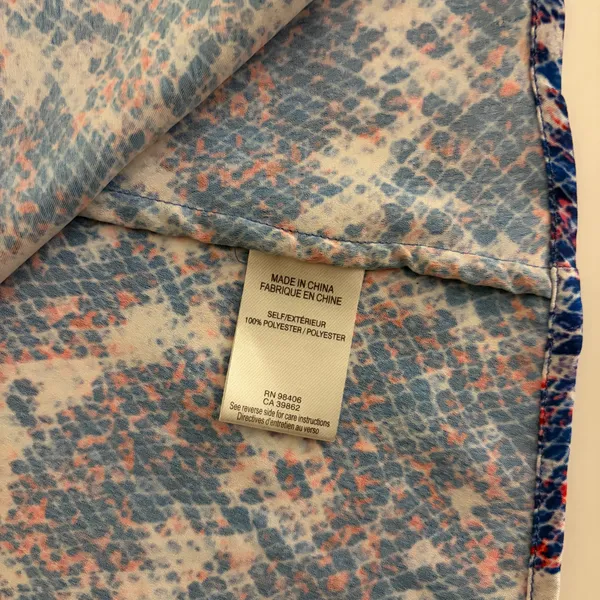 Theory Sleeveless Snakeskin Print Blouse - Image 4