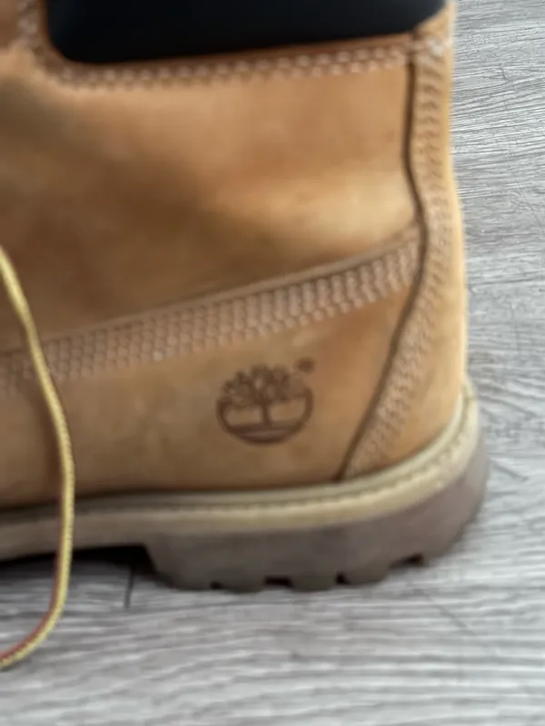 Timberland Waterproof Tan Boots - Image 3
