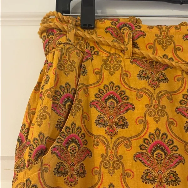 Sundance Vibrant Reef Cargo Capri Pants - Image 6