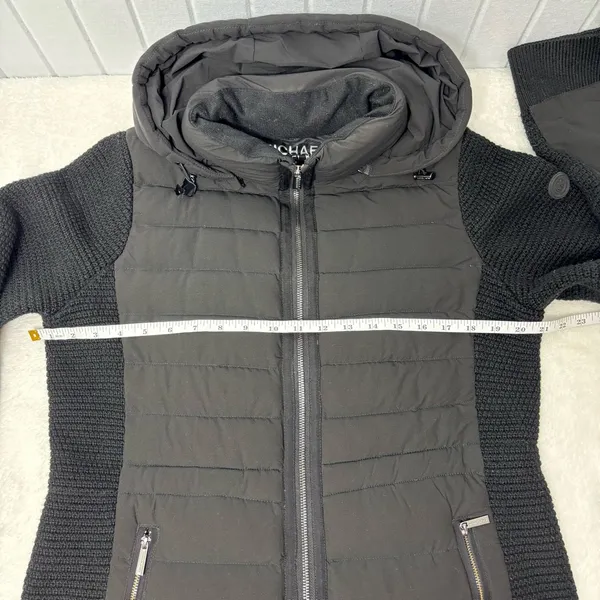 MICHAEL Michael Kors Ultra‎ light weight Black Puffer Jacket with Knit Sleeves M - Image 6