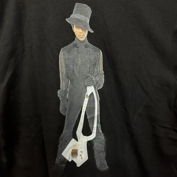 Prince Welcome To America Rock Tshirt size Medium - Image 2