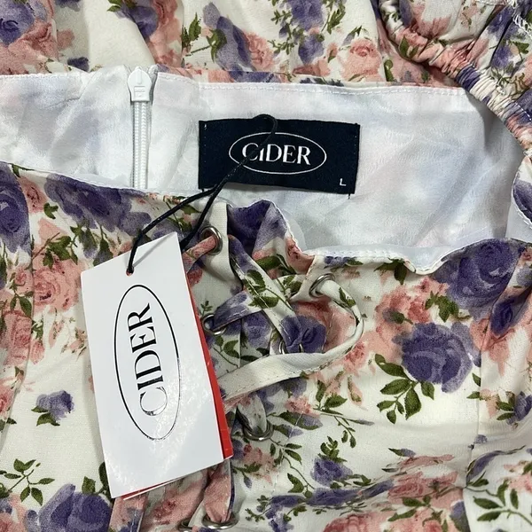 Cider NWT Floral Corset Top Romper - Image 3