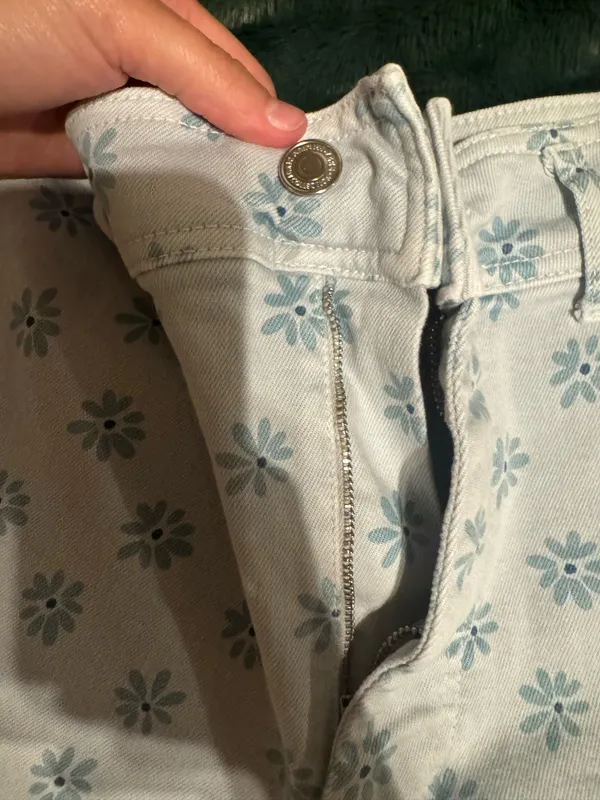Zara floral pants - Image 2